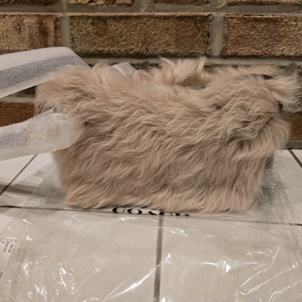 NWT Coach Shearling Swinger Bag With Chain Style Number C5431